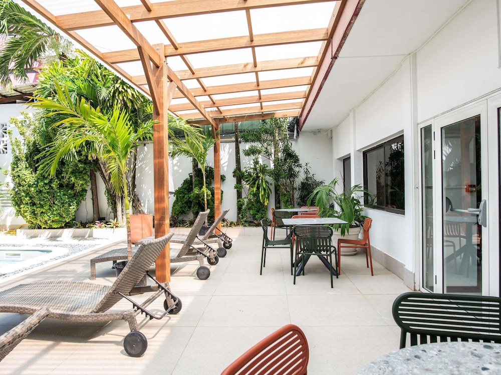 ibis styles cayenne centre amazonia 46/50