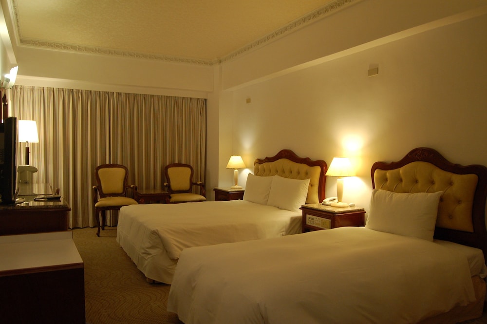 Hua Tong Hotel 12/54