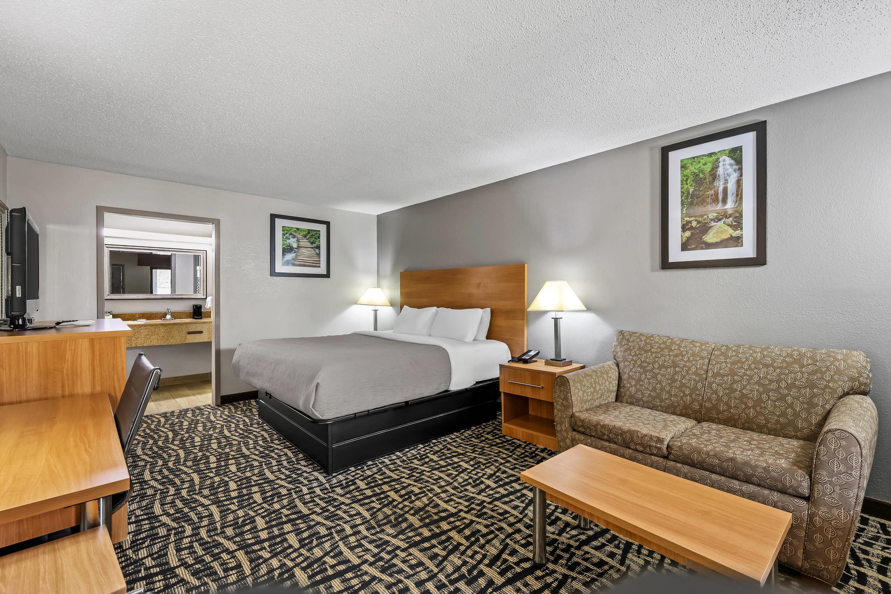 غرفة بسرير كينج، Quality Inn Bowling Green South 2/6