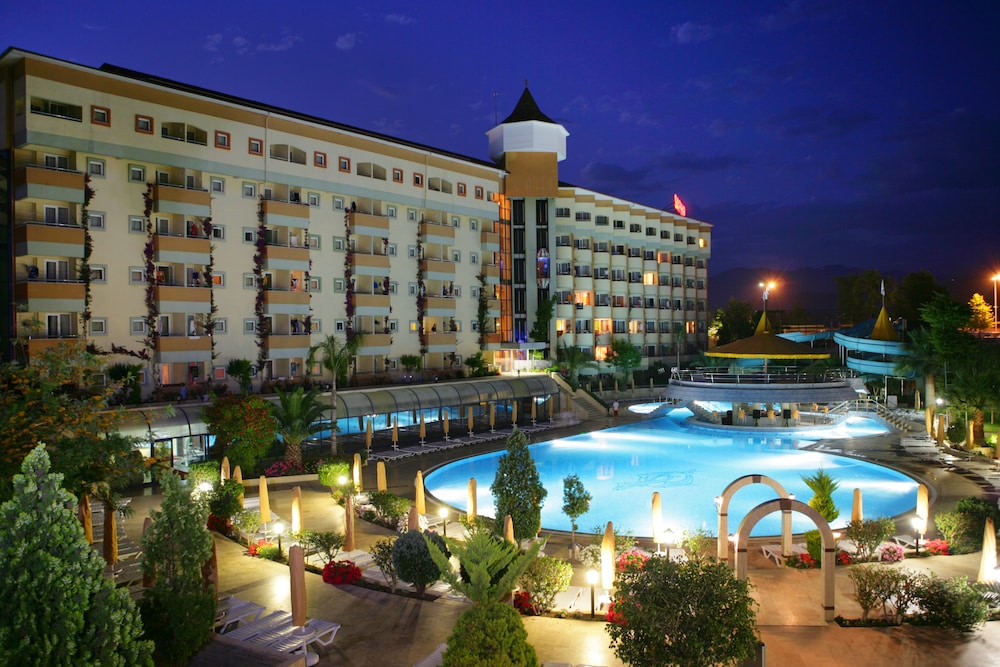 Saphir Hotel And Villas in ALANYA