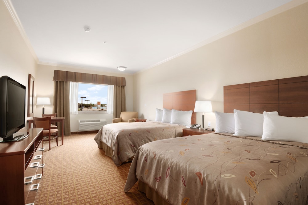 Ramada By Wyndham College Station 17/55