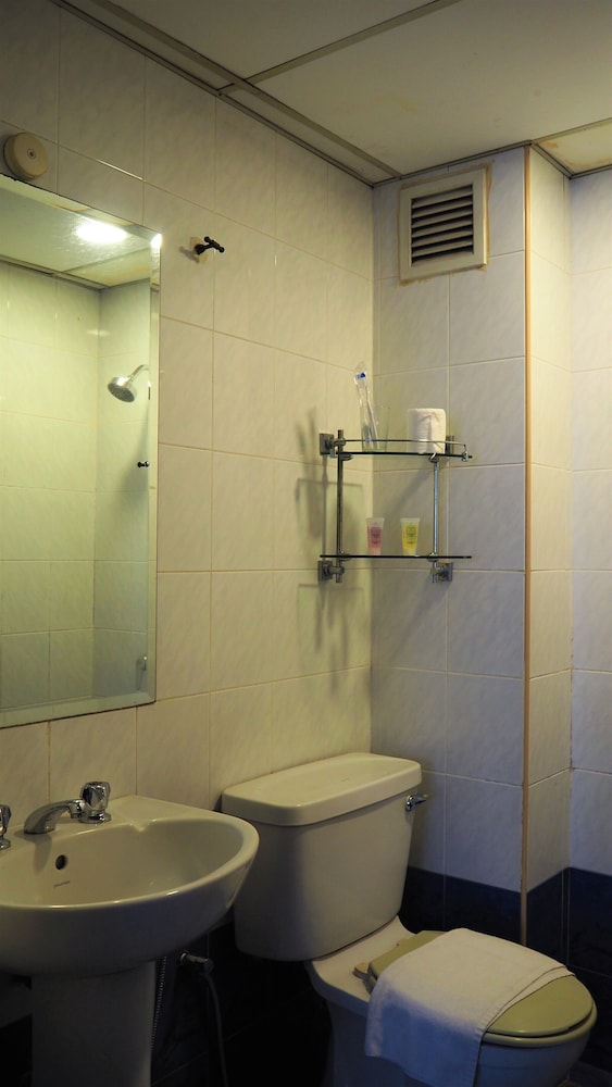 STANDARD, TWIN BEDS