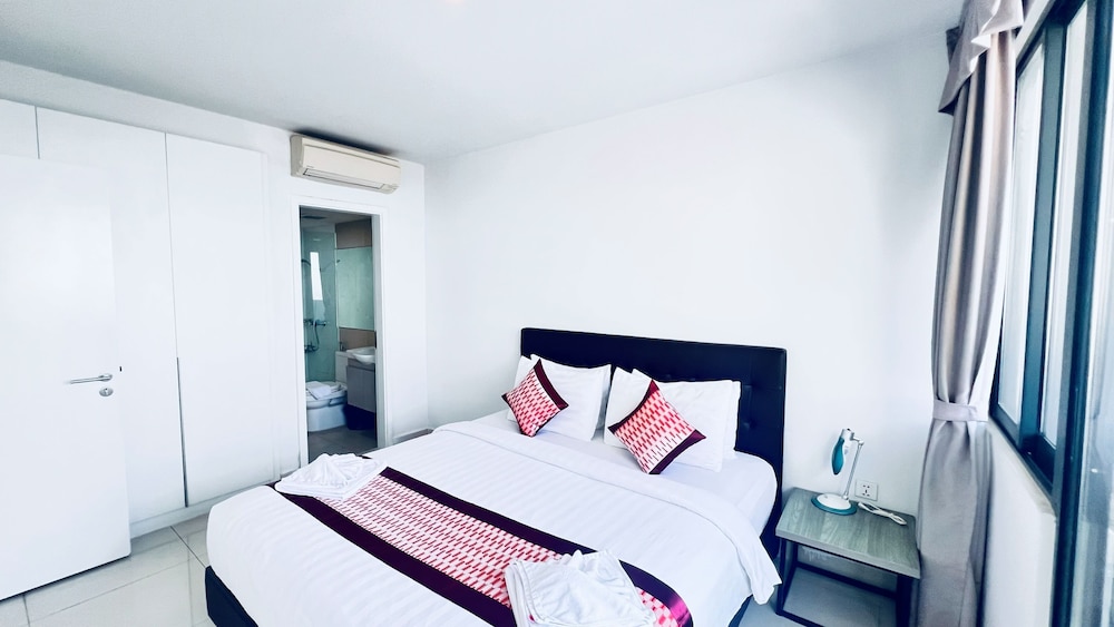 1 BEDROOM, APARTMENT
