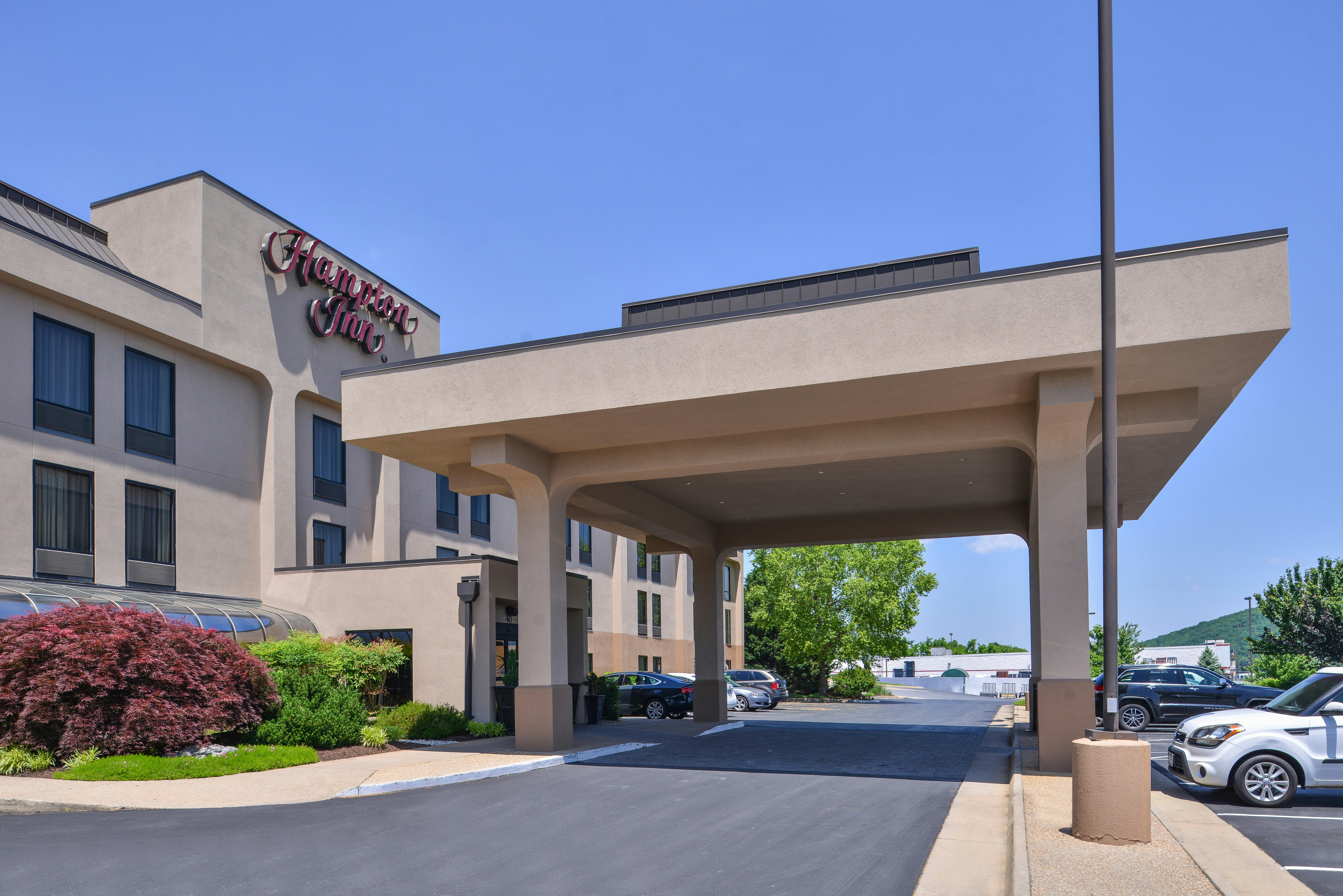 Hampton Inn Staunton 51/57