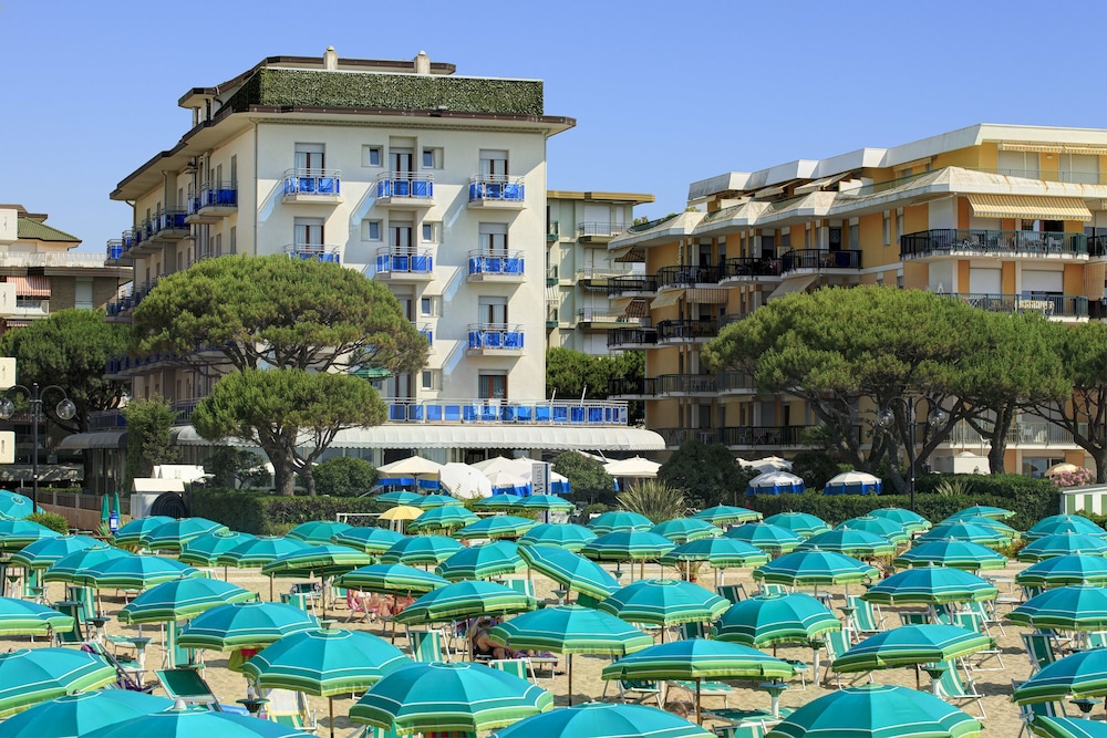 Hotel Croce Di Malta 52/65
