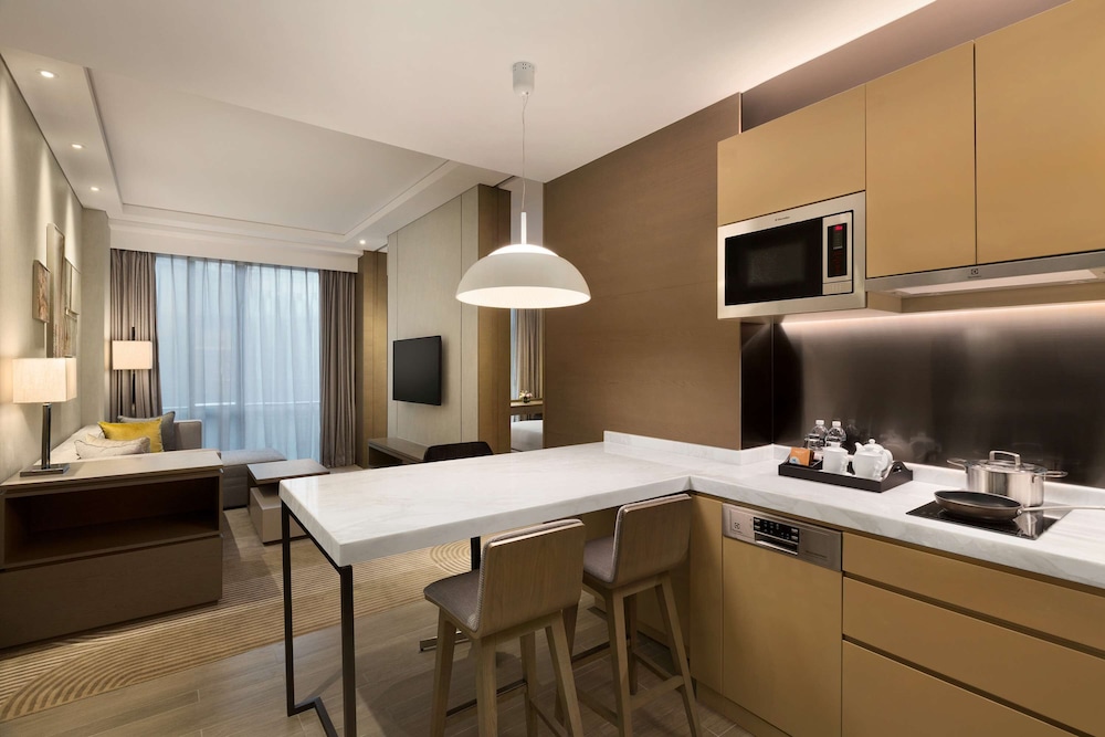 HYATT HOUSE SHANGHAI HONGQIAO CBD 55/66