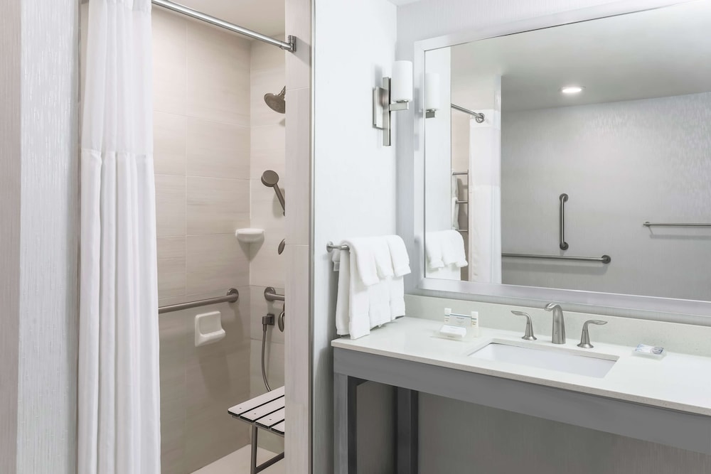 HILTON GARDEN INN ARDMORE 15/48