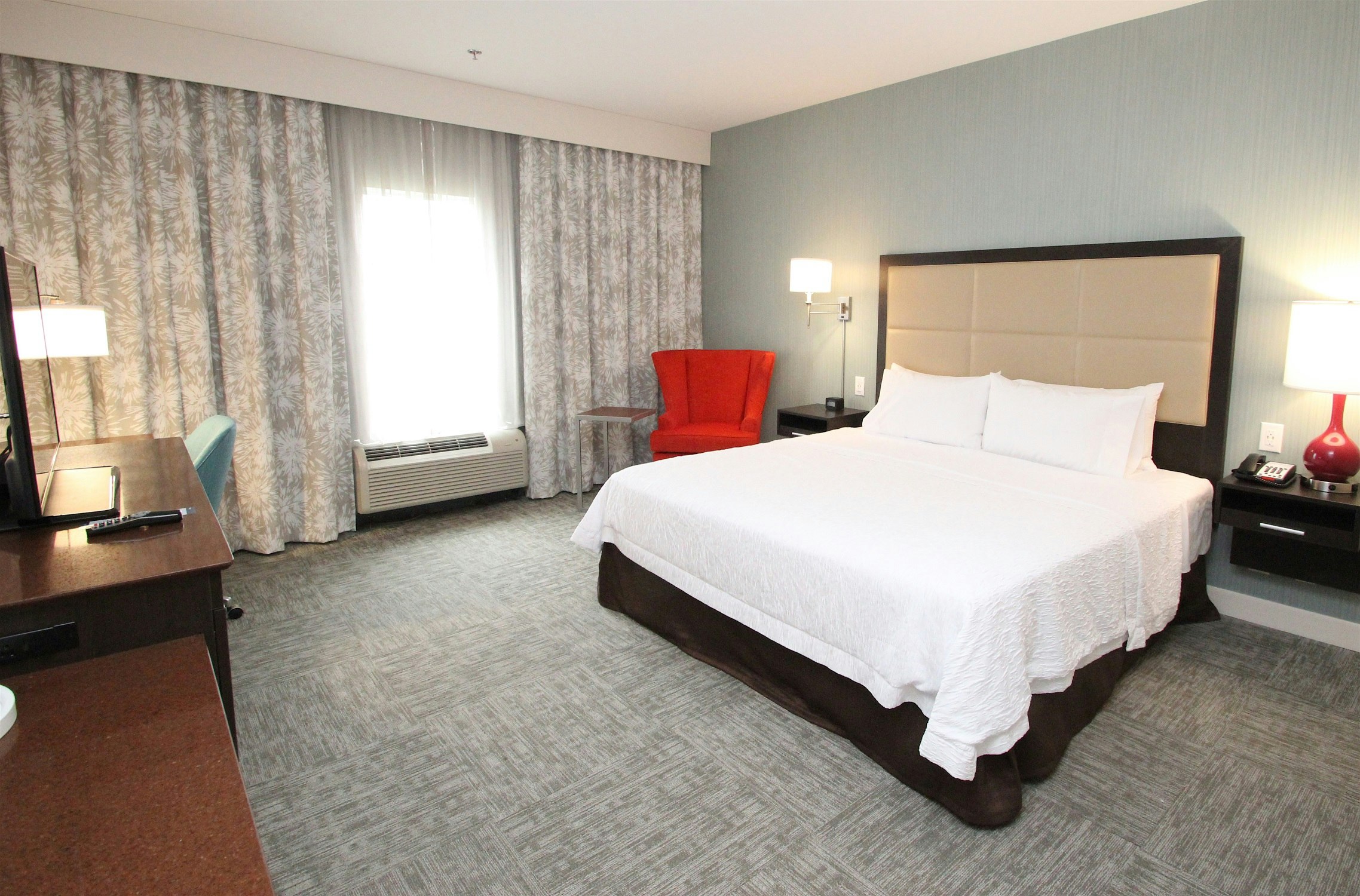 Hampton Inn Suffolk 6/53