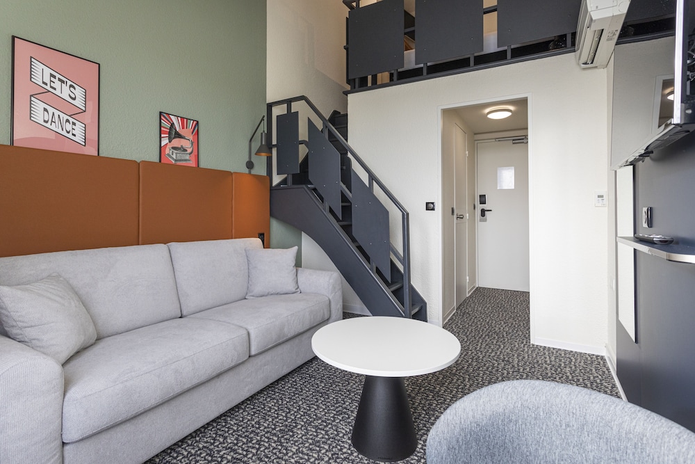 Ibis Granville Port De Plaisance 32/63