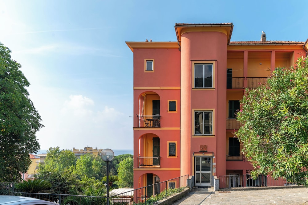 Gian Paul Hotel 2/50