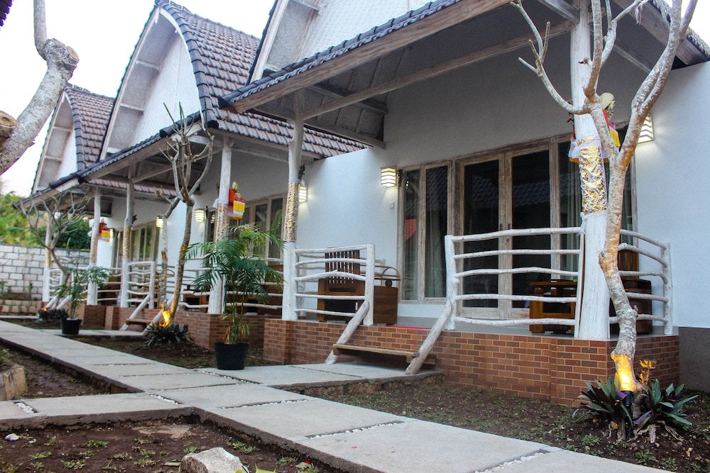 Angels Bungalow 50/58