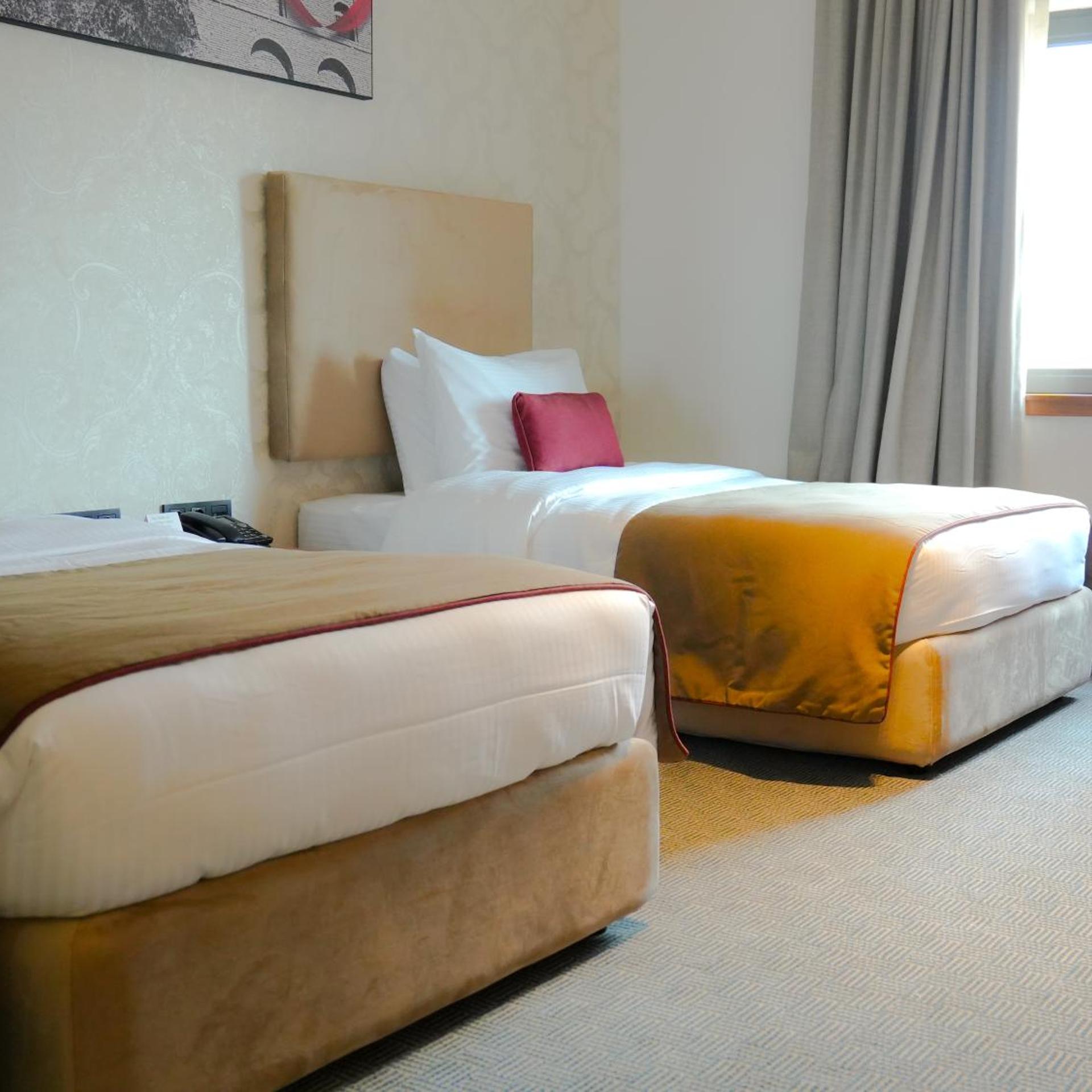 Ramada Hotel & Suites by Wyndham Erbil 32 Park 26/65