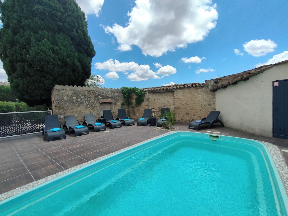 AUBERGE COTE JARDIN 30/56