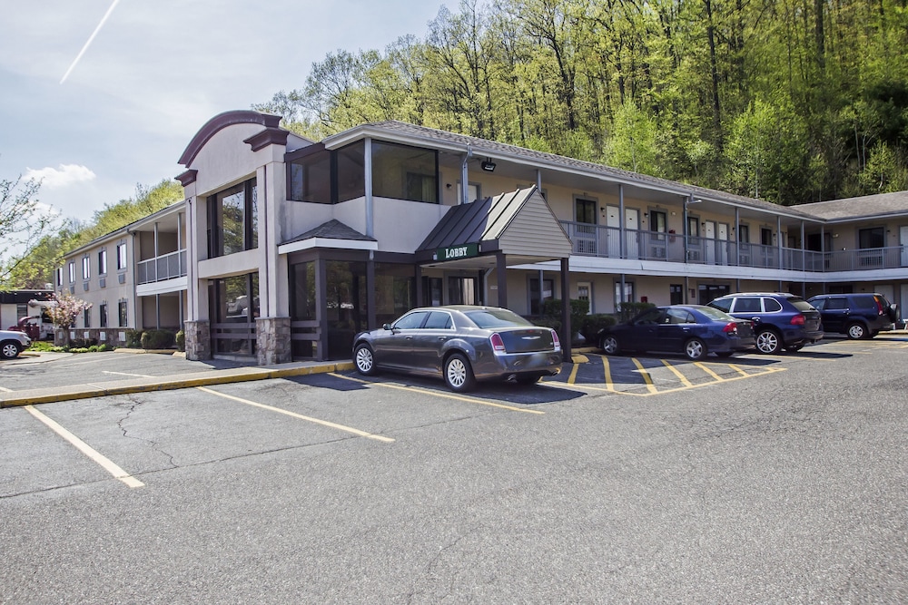 Americas Best Value Inn Torrington Ct 1/19