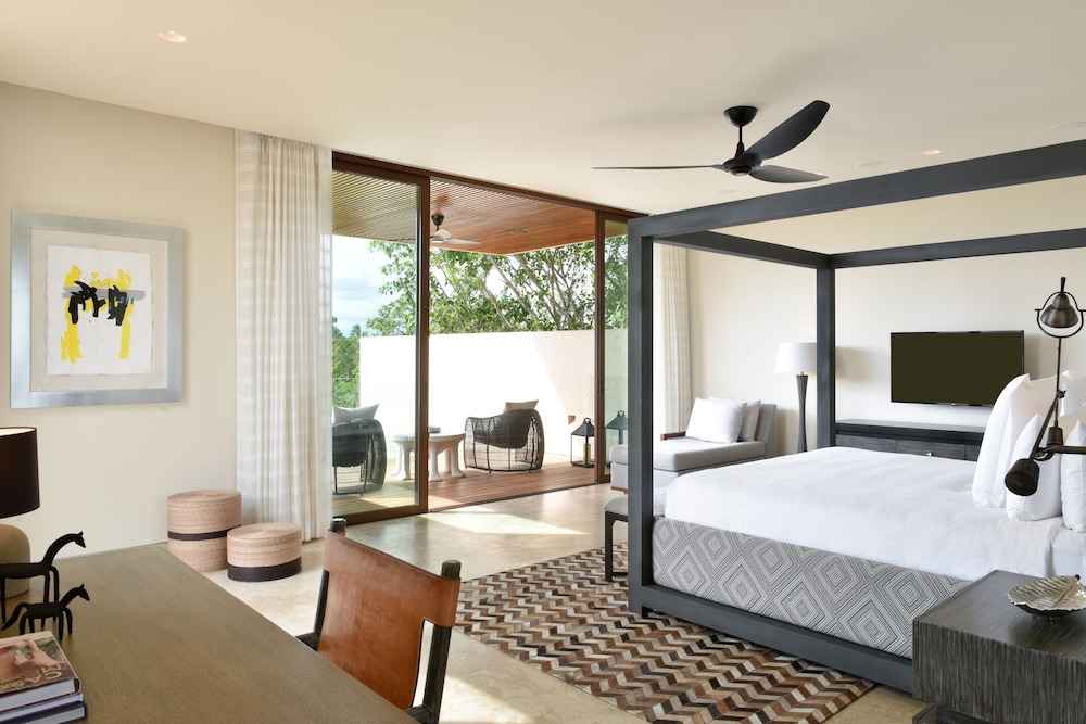 Rosewood Mayakoba 30/89
