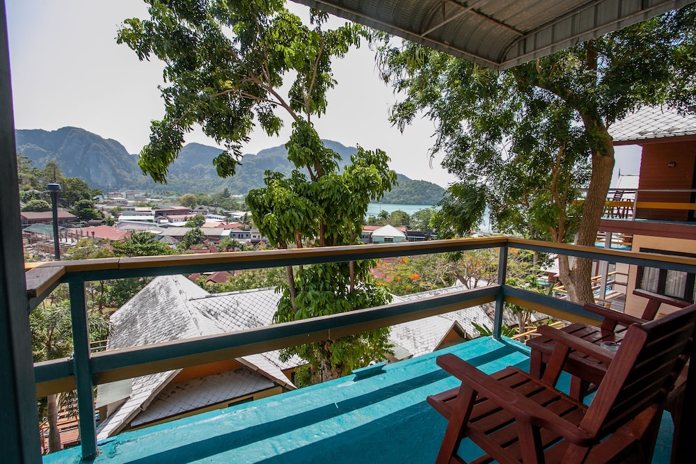Phitharom Pp Resort 40/50