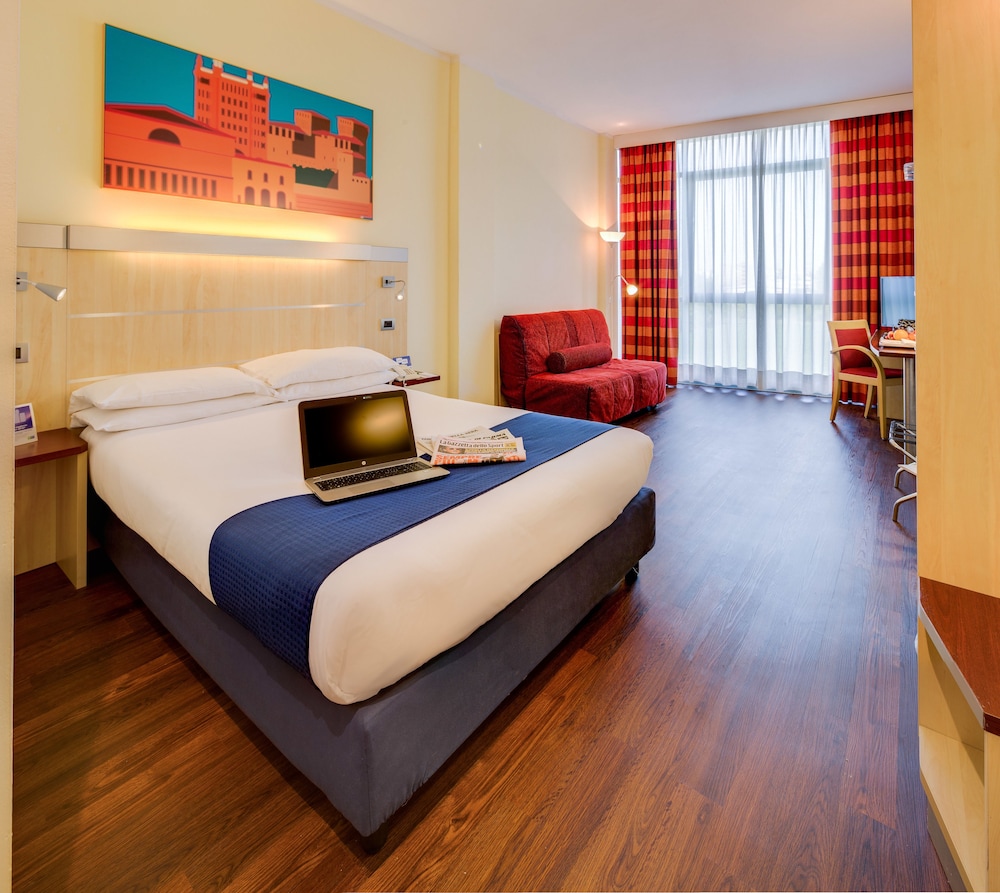 Standard, Double Bed