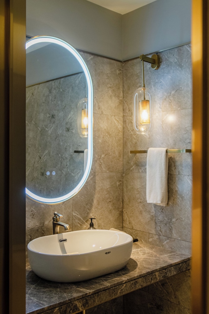 Mercure Hohhot Downtown 49/57