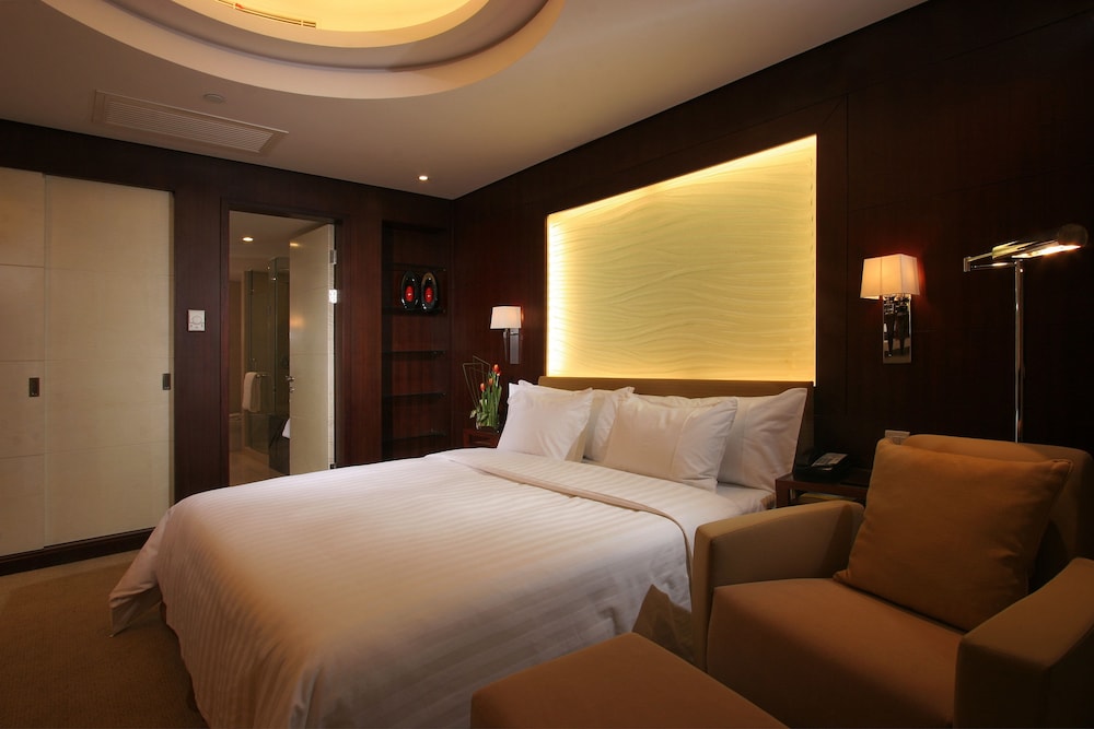 Ningbo Portman Plaza Hotel 9/63