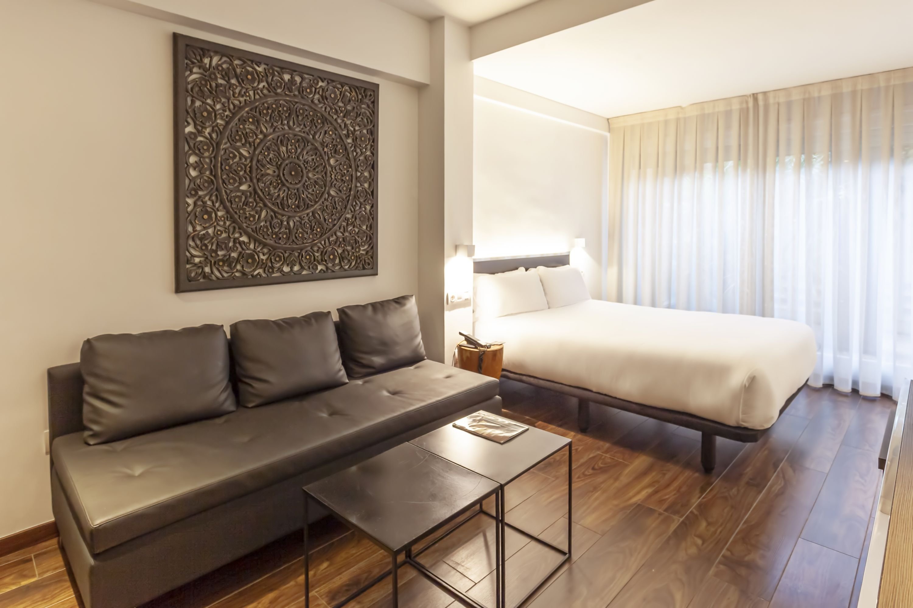 Derby Hotel 23/72