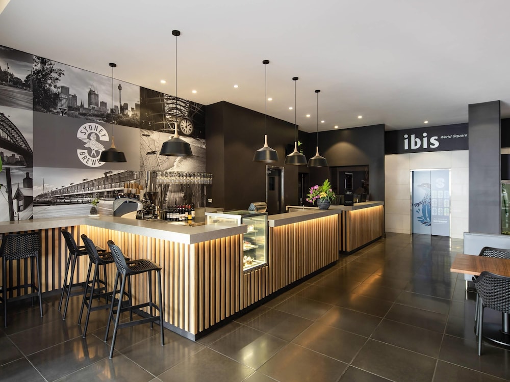 IBIS SYDNEY WORLD SQUARE 9/70