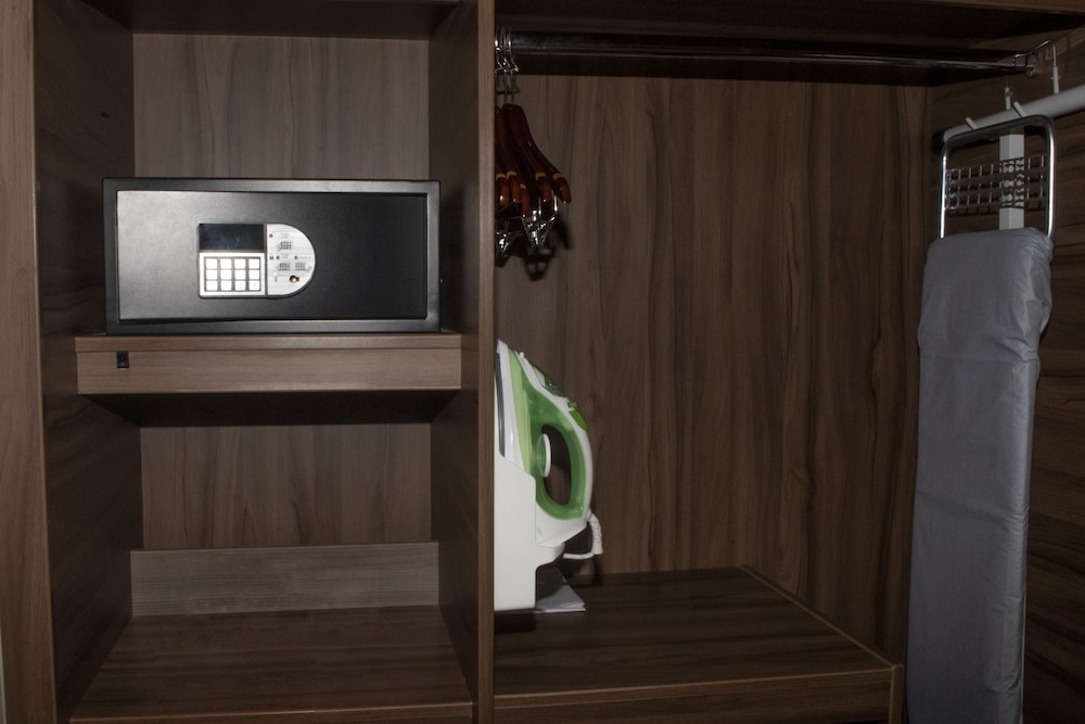 CASA ANDINA SELECT TACNA 35/76