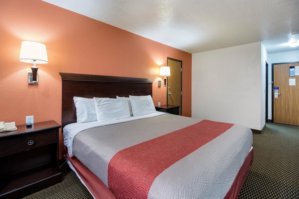 Motel6 Marion, IL 23/49