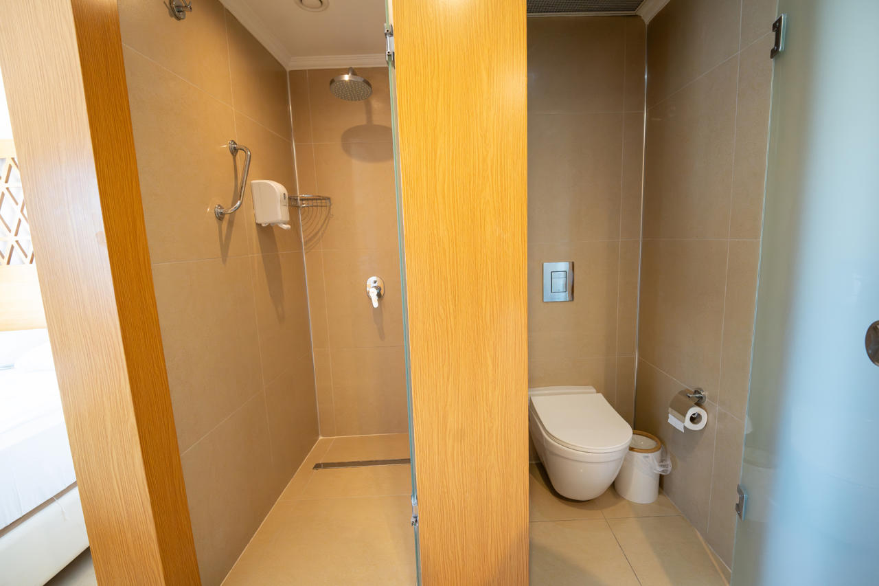 Aurasia Design Hotel 67/70