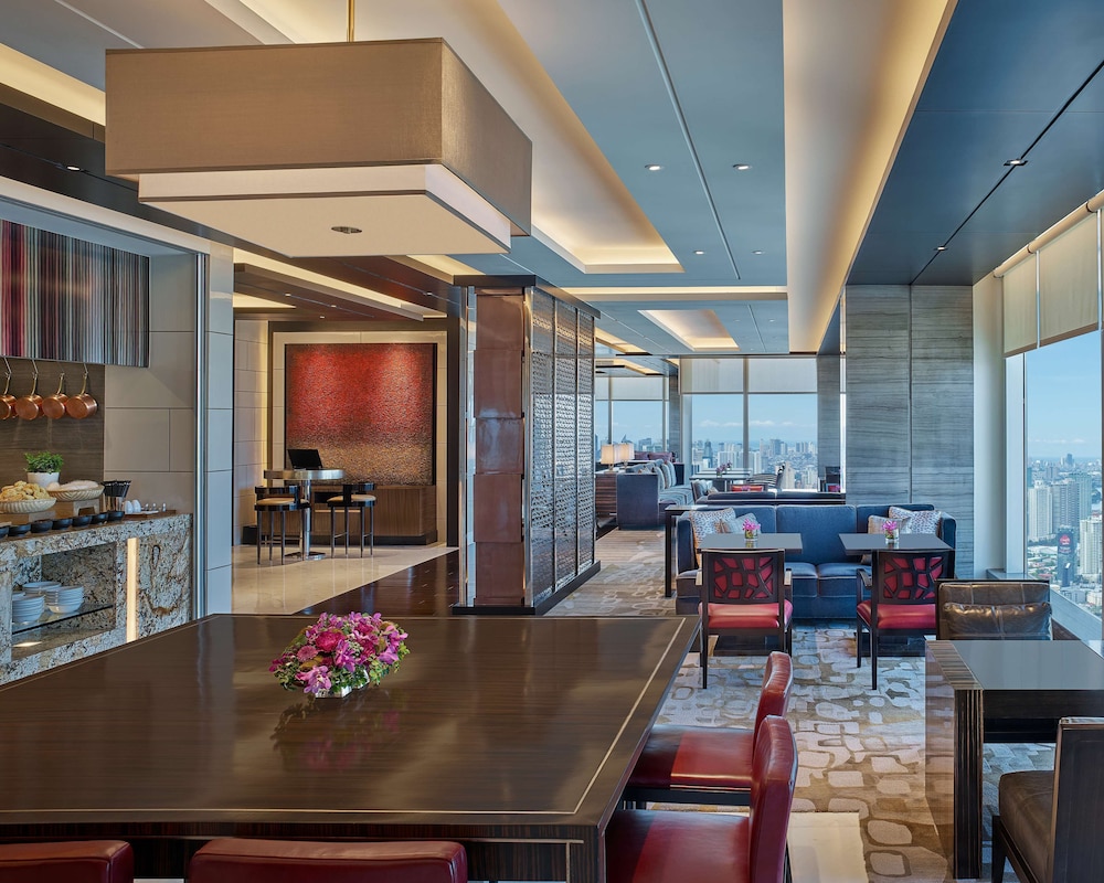 Grand Hyatt Manila 51/72