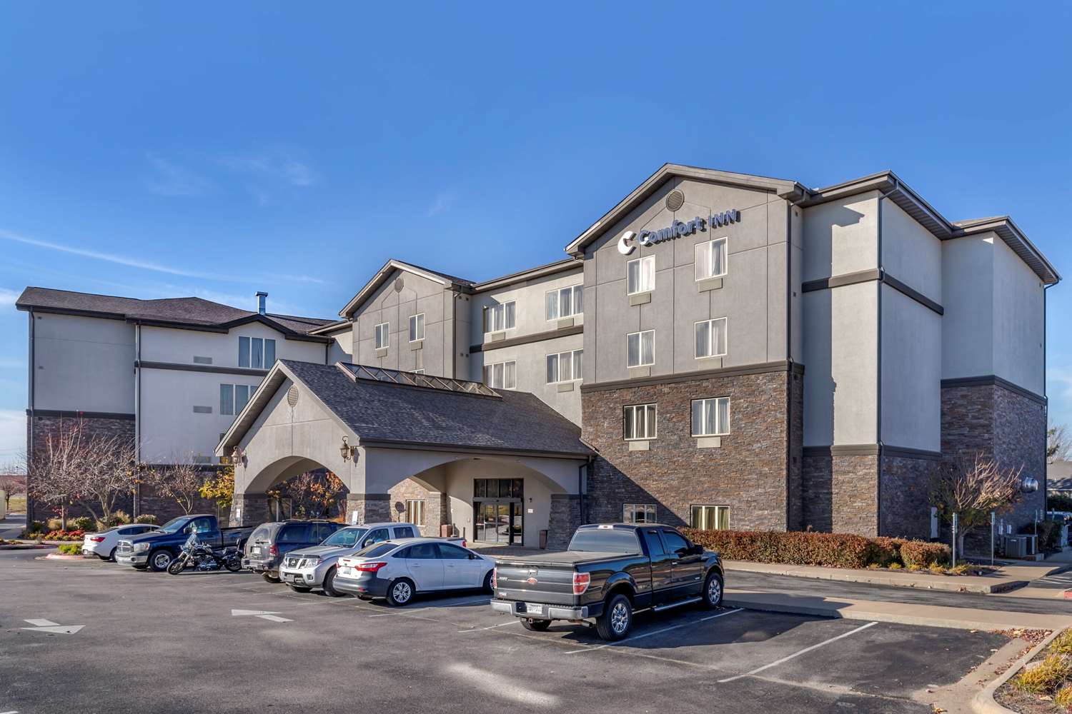 Comfort Inn Bentonville - Crystal Bridges 45/47