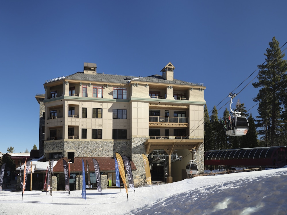 One Village Place by Welk Resorts 1/34
