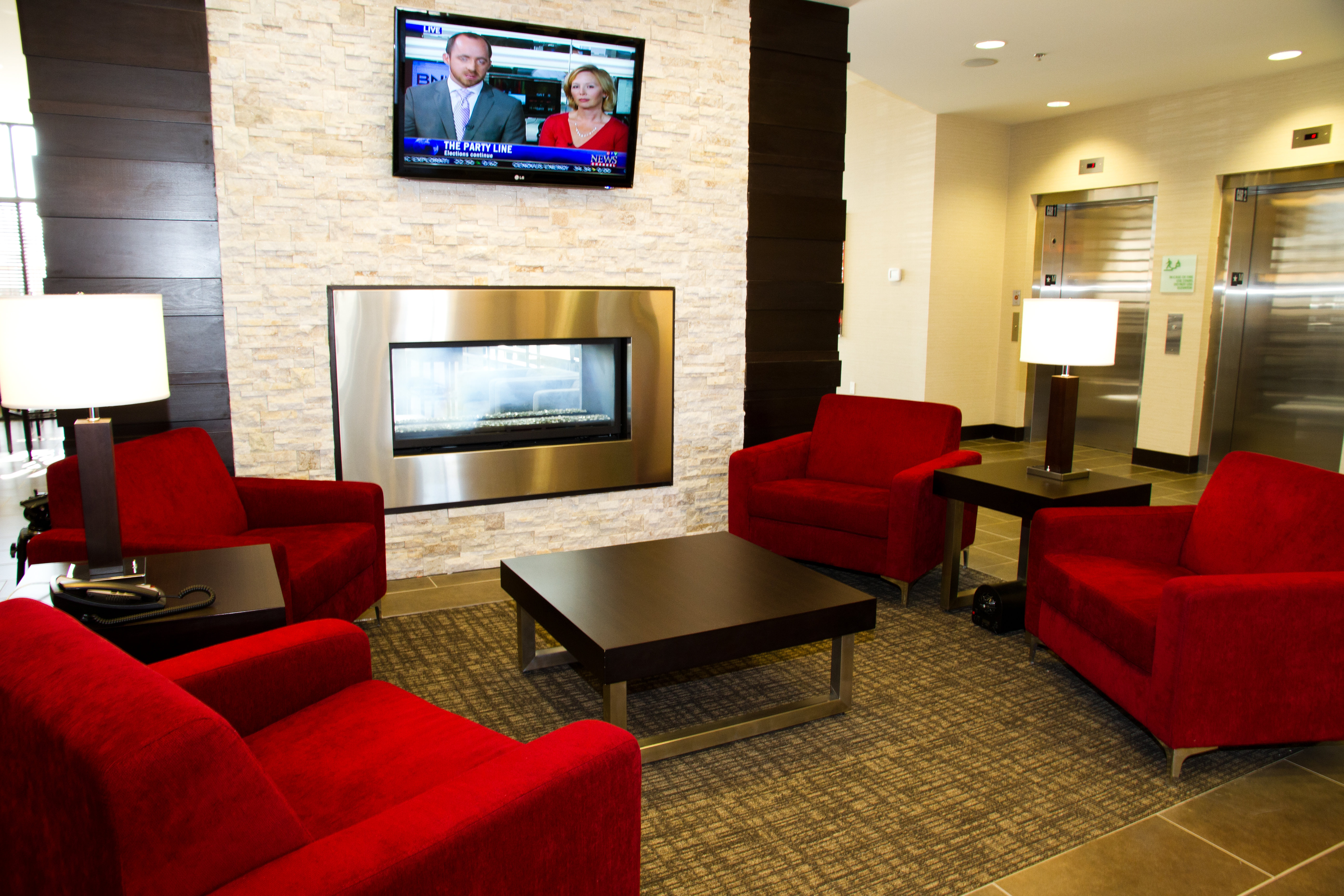 Holiday Inn Red Deer South 55/76