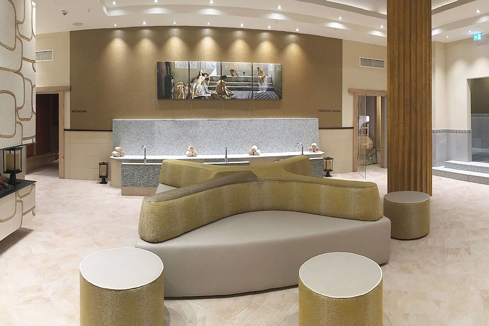 Lobby at BONN MARRIOTT HOTEL, BONN