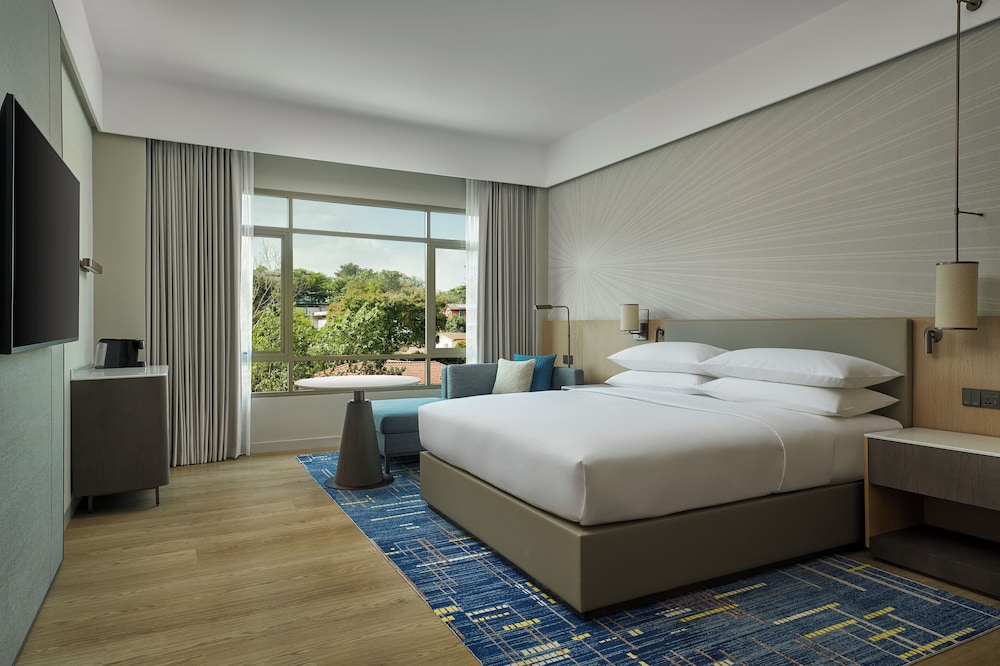 غرفة ديلوكس بسرير كينج بإطلالة على المدينة، Petaling Jaya Marriott 2/8