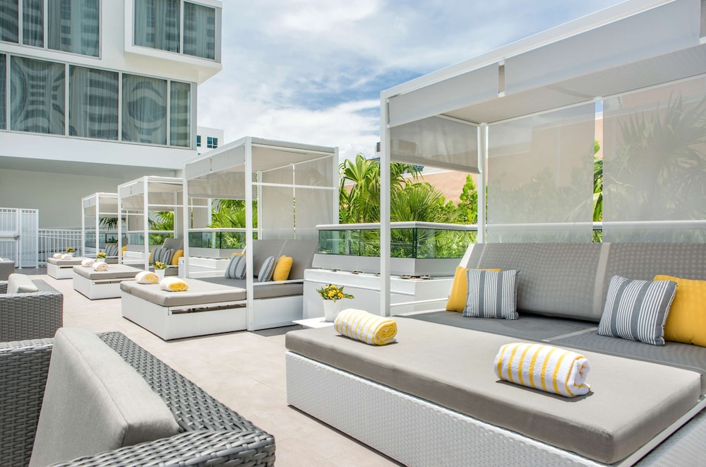 Hyatt Centric South Beach Miami 44/65
