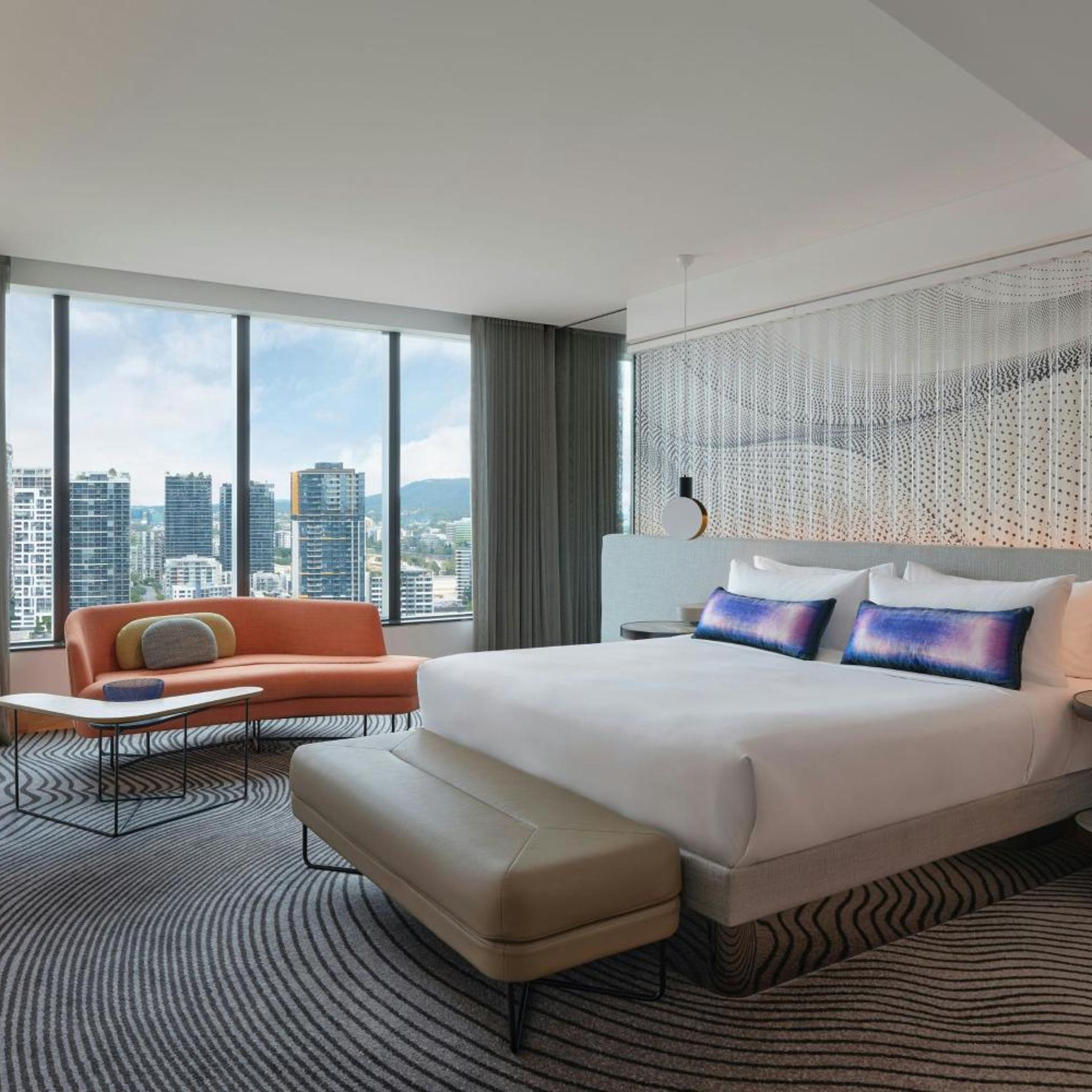 Supreme, Suite, King Bed, River View, High Floor