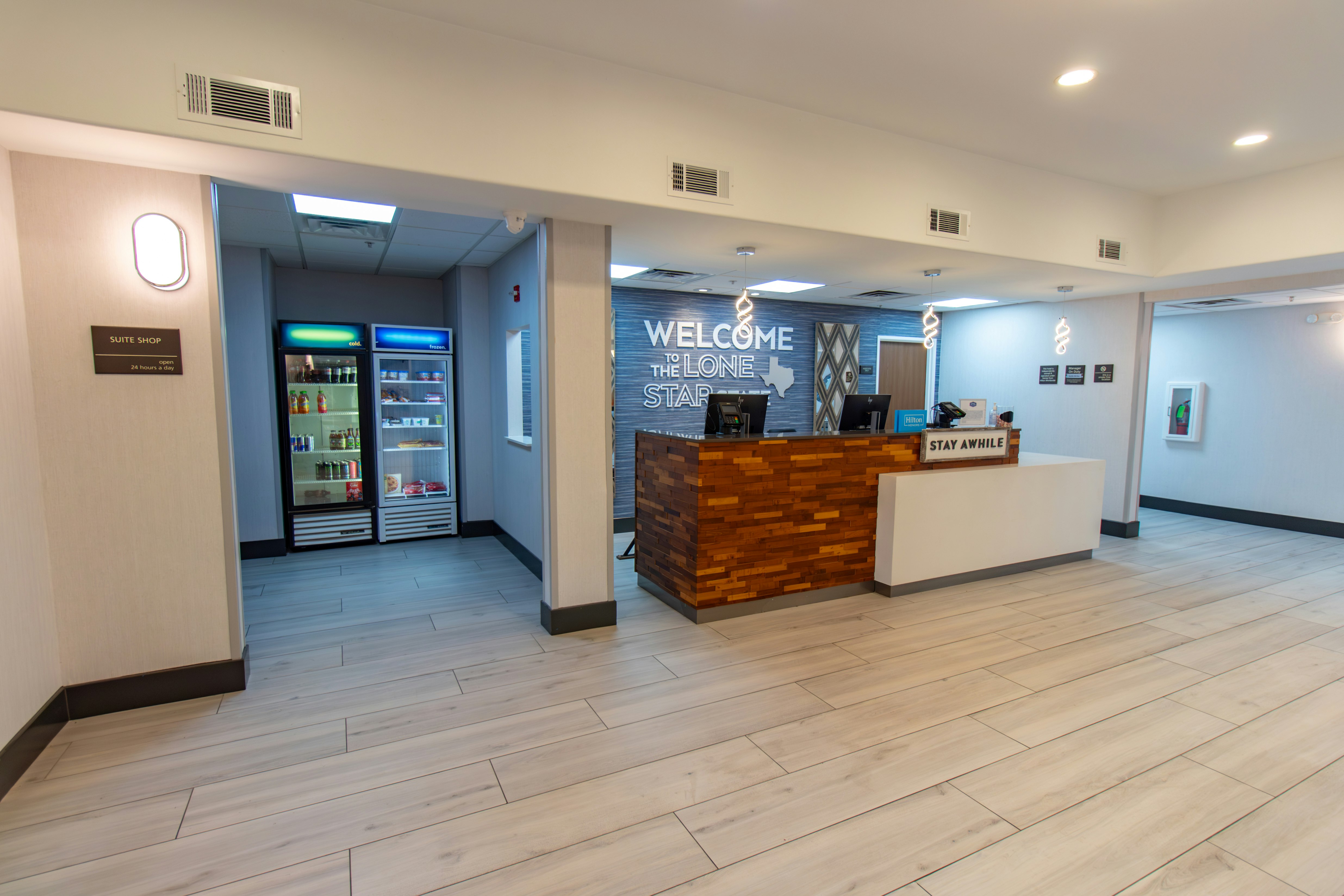 Hampton Inn & Suites Denton 17/59
