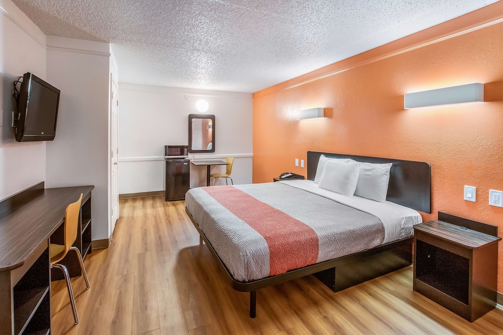Motel6 Euless, TX - DFW West 15/33