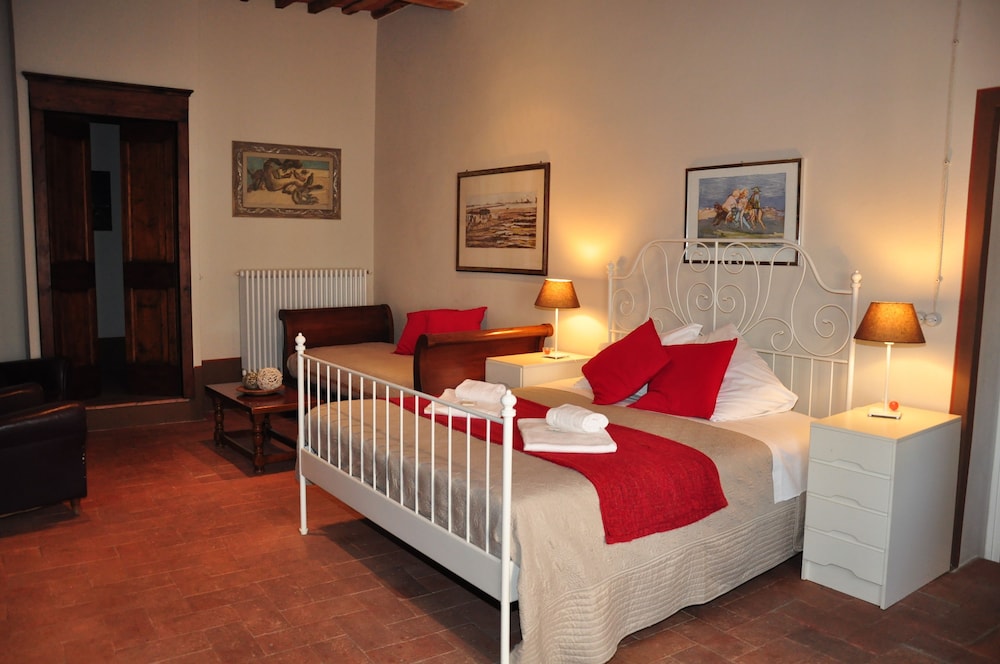 Bed and Breakfast At Home Lucca 10/36