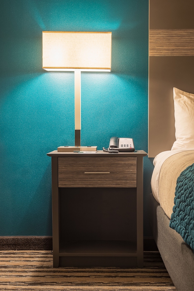 GrandStay Hotel and Suites 15/63