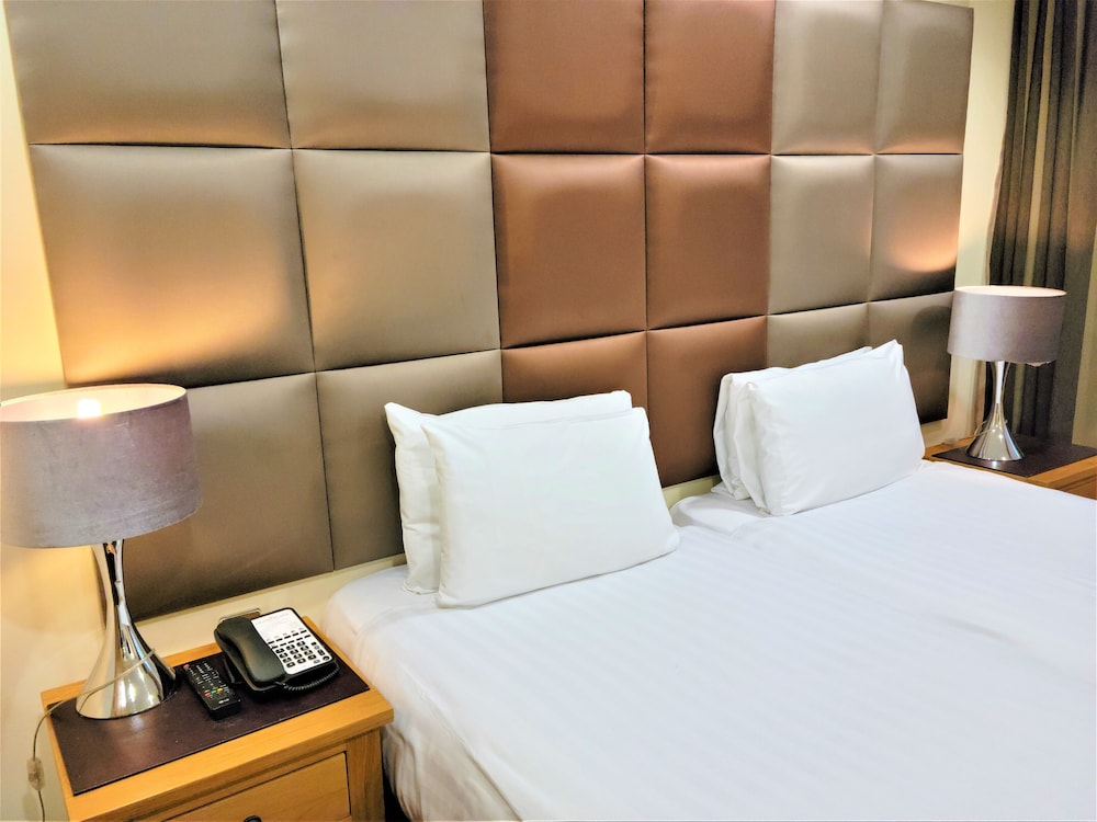 Grand Plaza Serviced Apartments 31/76