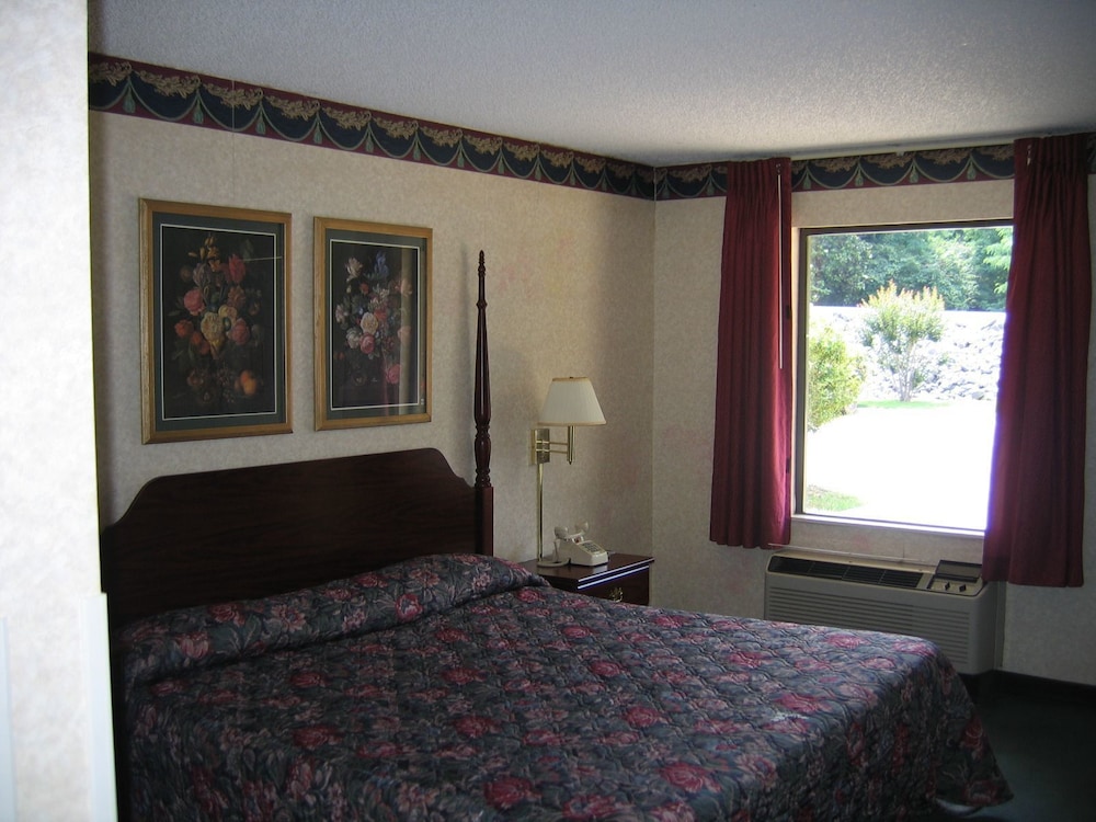 Americas Best Value Inn & Suites Sheridan 11/18