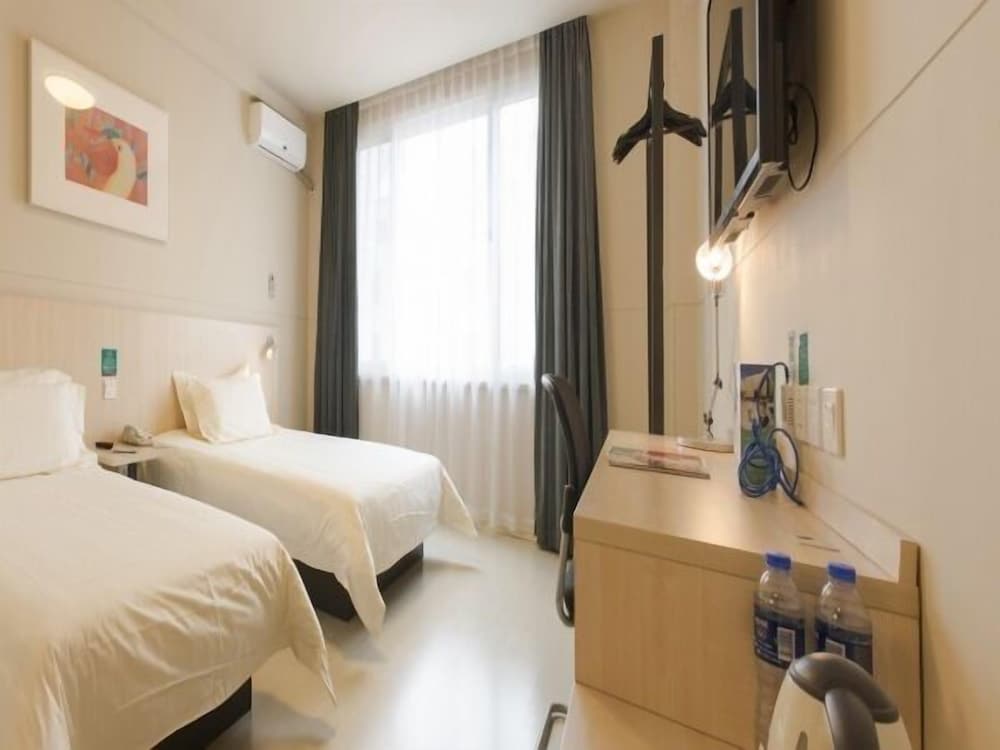 Magnotel Hotel (Dalian Hang Lung Plaza Xi an Road Subway Station) 29/44