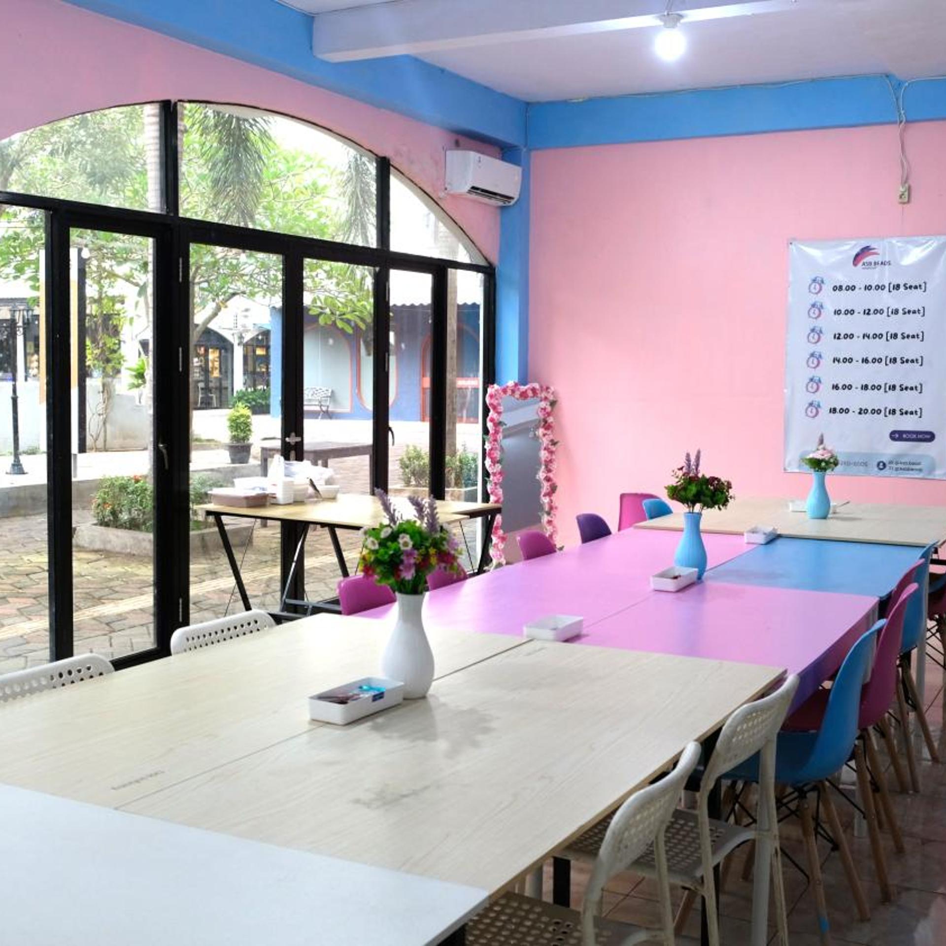 Jember Town Square Apartment by Calli Rooms 37/49