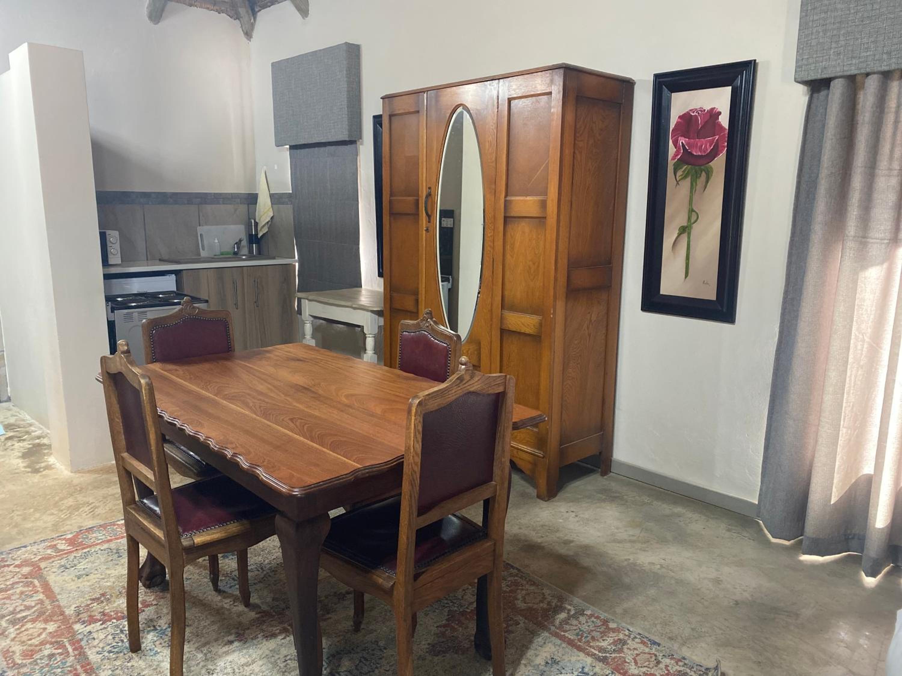 Loch Athlone Overnight Accommodation 36/50