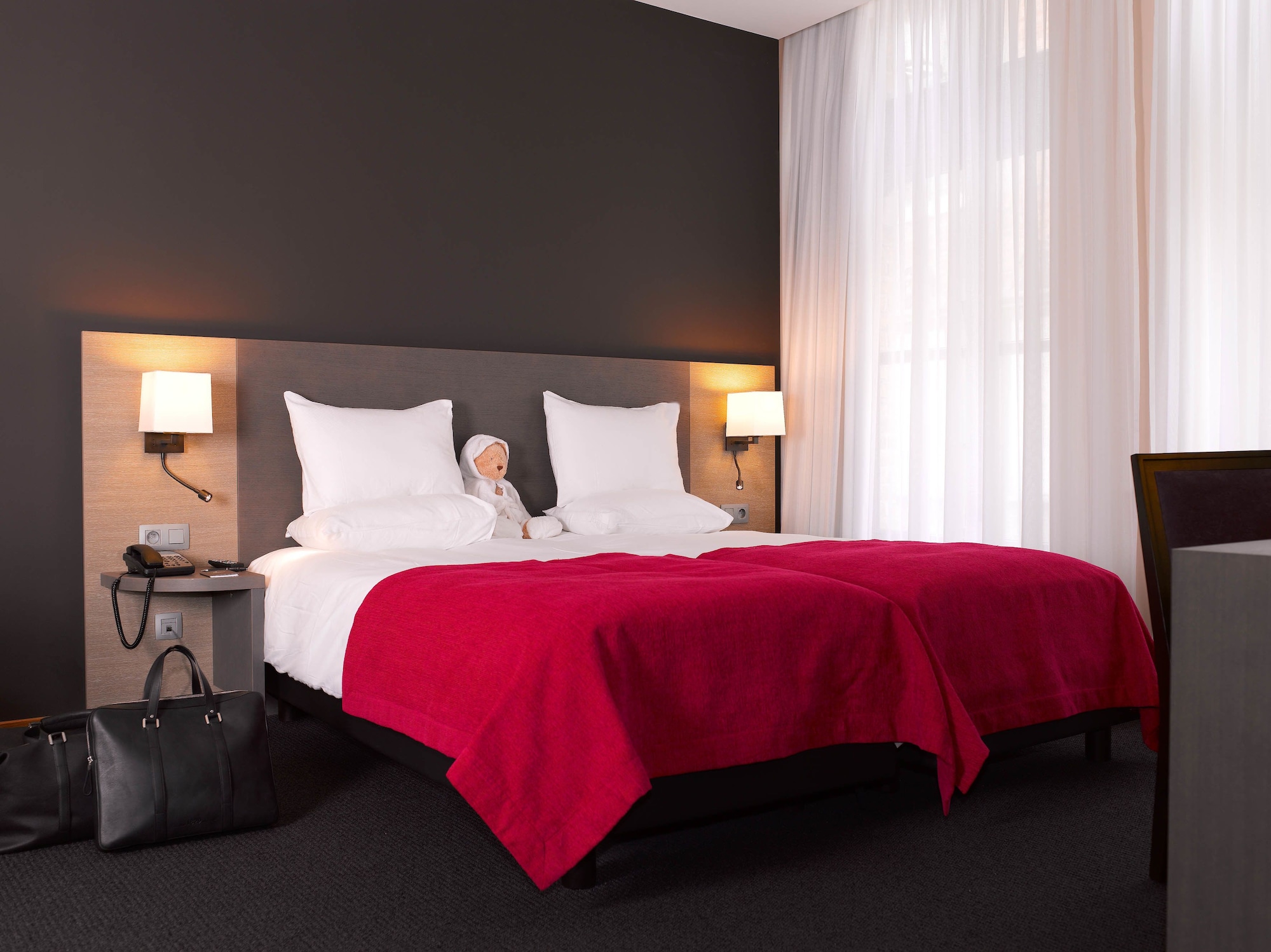 CHARMING, DOUBLE BED, ACCESSIBLE