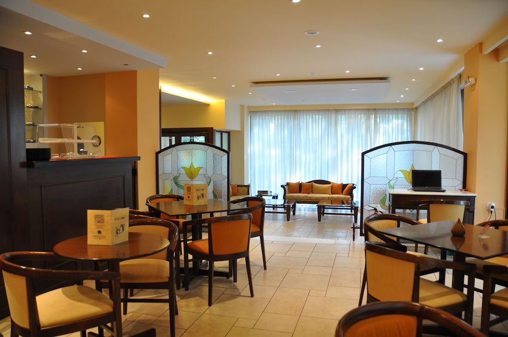 Hotel Chris 40/52