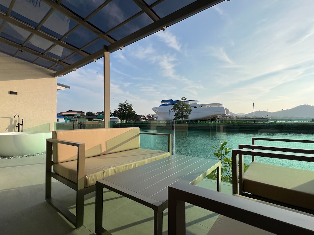 Baan Tah On The Sea 30/43
