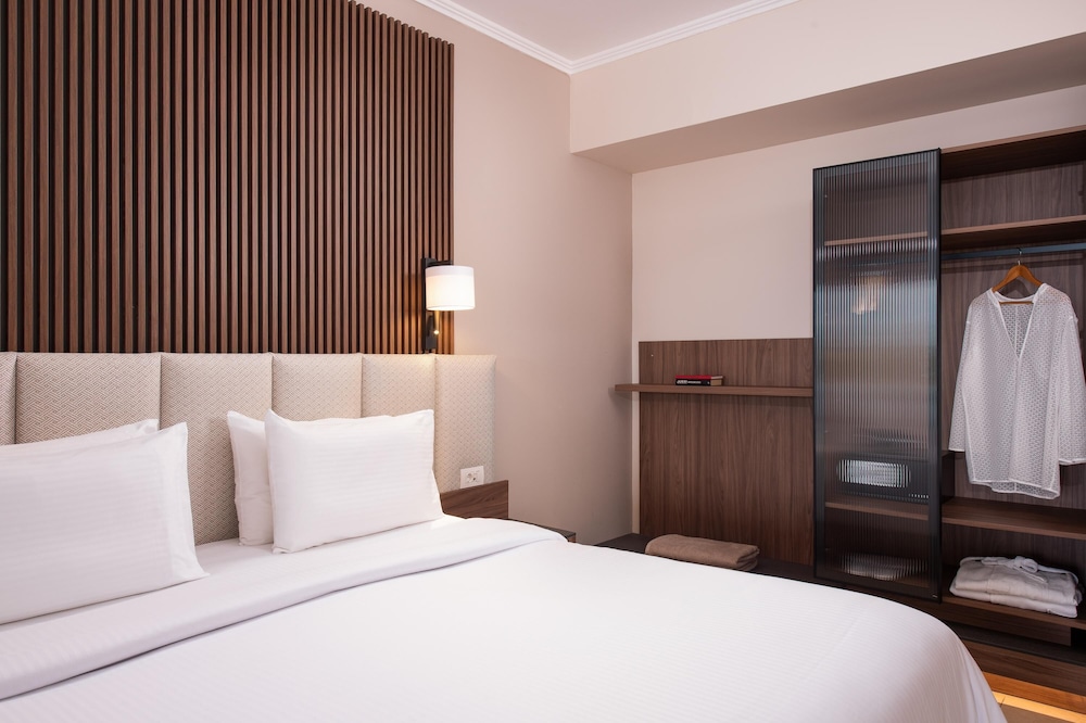 Junior Suite, Twin Beds, Sofa, Private Pool, Kresten Royal Euphoria Resort 3/8