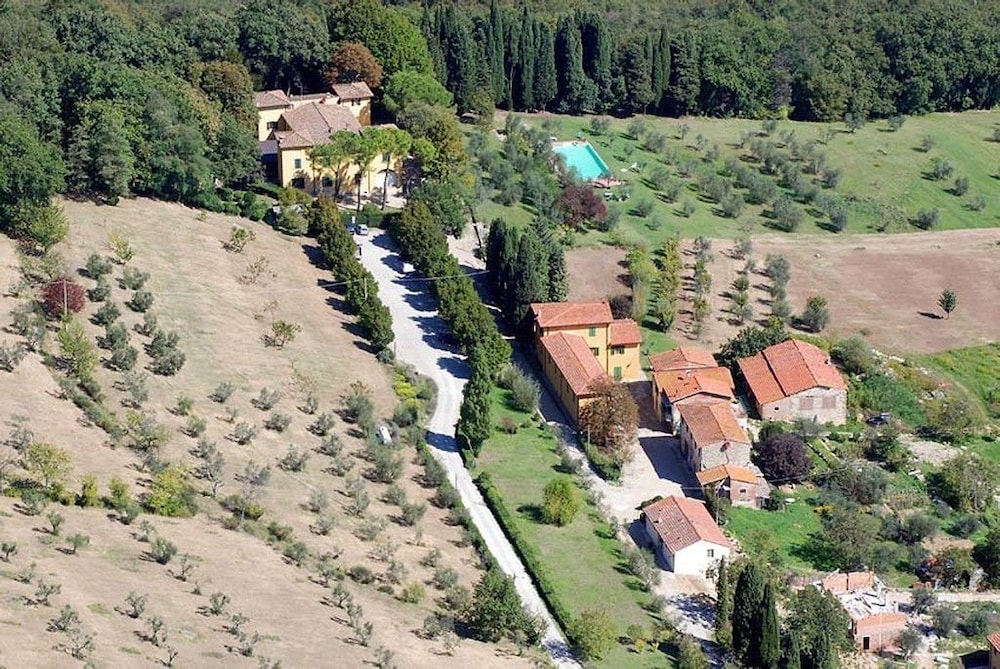 Il Trebbiolo Relais 30/49